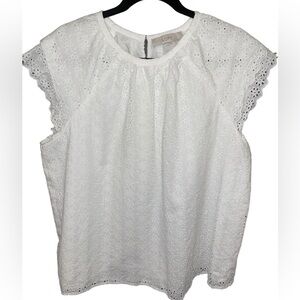 Loft Women's Top Size M/L White Laser Cut Lined Cap Sleeves Pullover Small Flaw